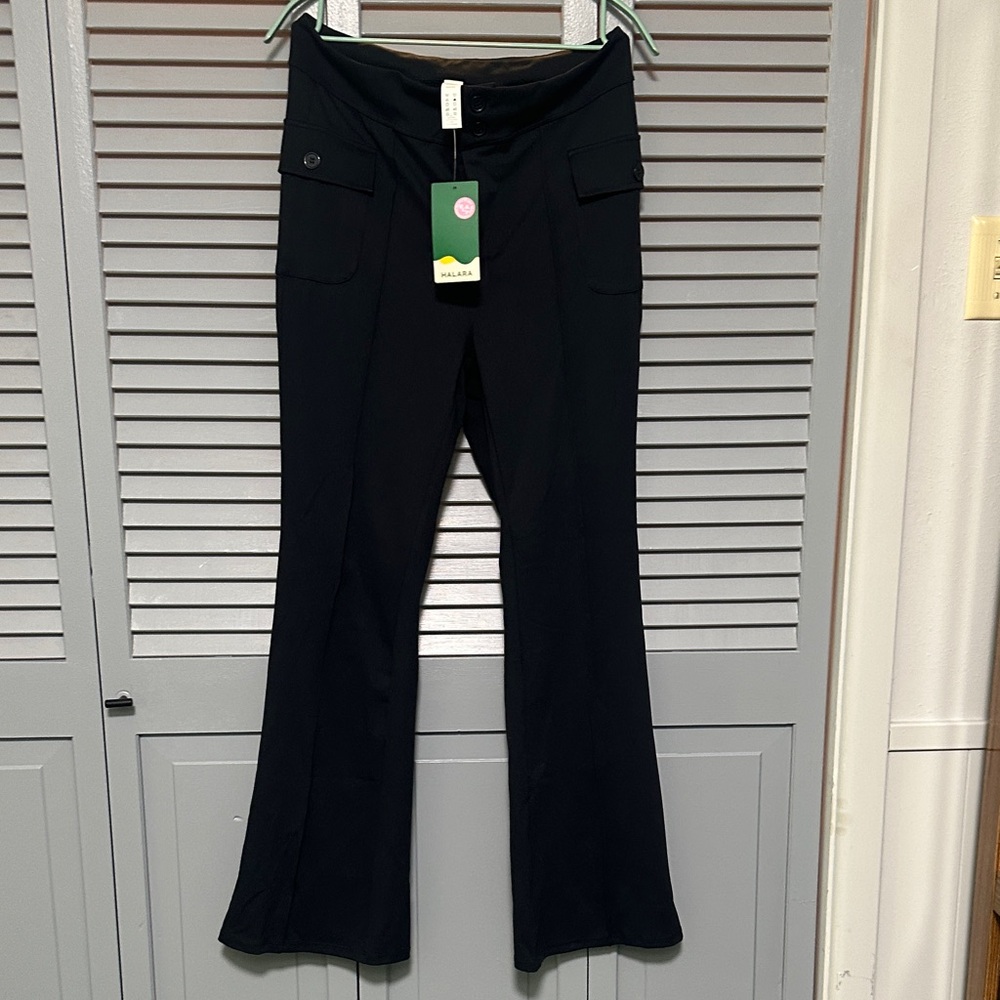 HALARA Black Flare Pants